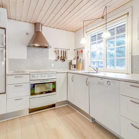 Terne - 1-2km From The Sea By Interhome Semesterbostad